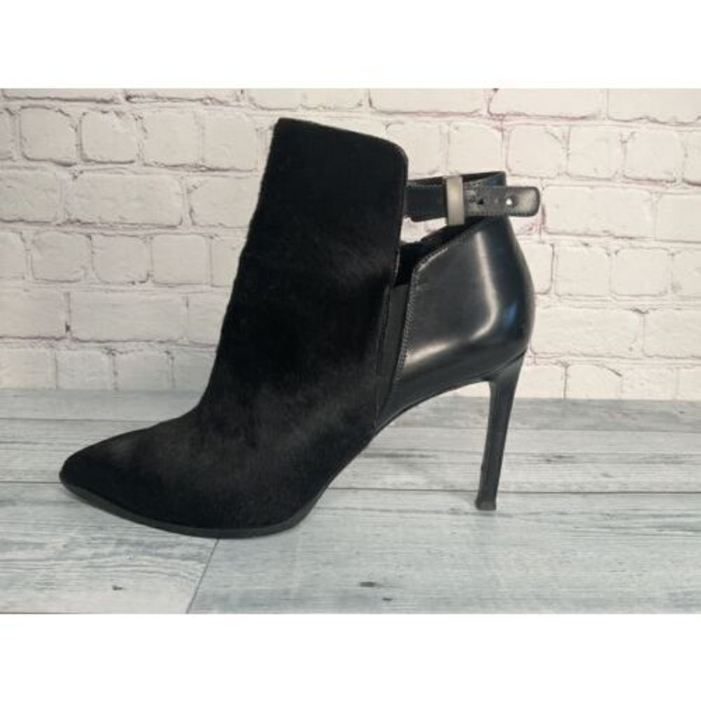 Vince Calla Pointed Toe Calf Hair‎ Bootie Black Cherry Size 6 M